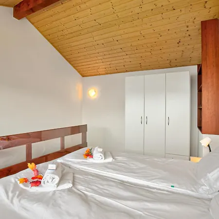 Casa Angelina Panoramica - Monte Bre - Happy Apartamento Lugano